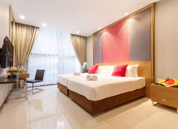 Ad by Nouvo City Hotel - โรงแรมนูโว ซิตี